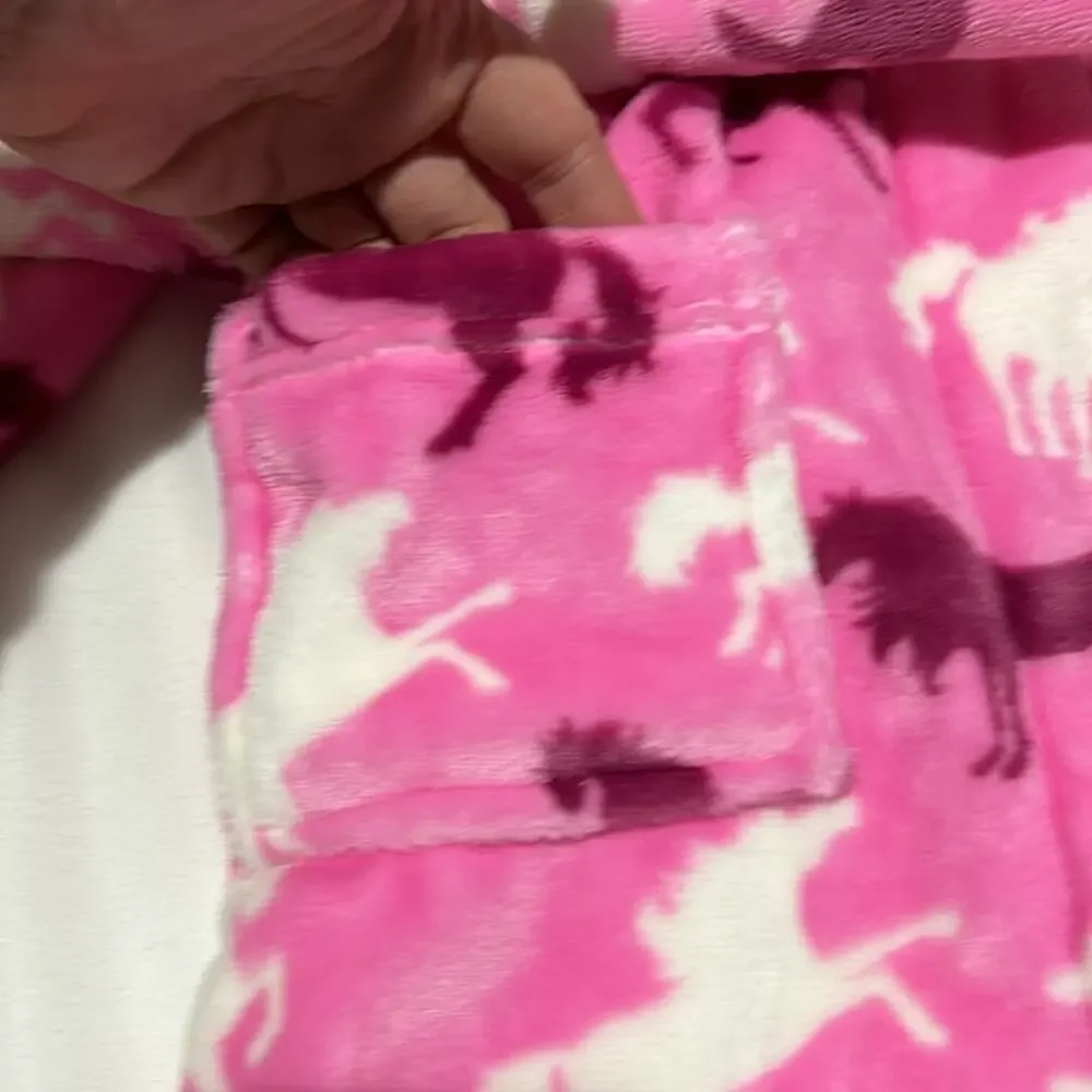 Hatley 4/5 hooded thick pink robe horse print white burgundy pockets euc